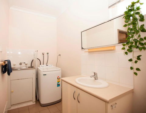 Carnarvon Central Apartments - Darwin Holiday 4