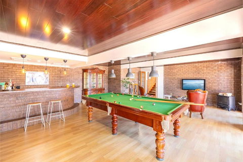 Casa Carinho, 24 Wallawa Rd - Spectacular Water Views, Pet Friendly, Air Con And Wi-Fi - Darwin Holiday 3