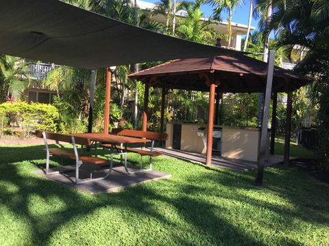 Cairns Golf Course Apartment - Darwin Holiday 4