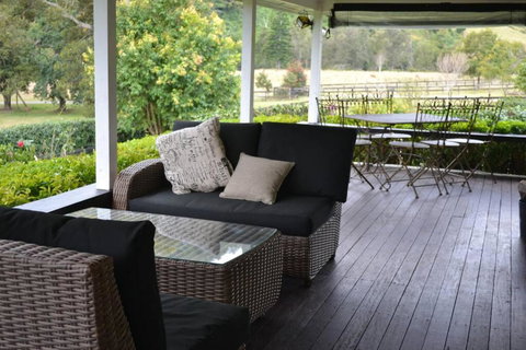 Canungra Valley Getaway - Darwin Holiday 4