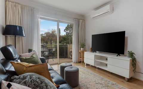 Carrington Views,3 Bedrooms, CBD, Parking - Darwin Holiday 0