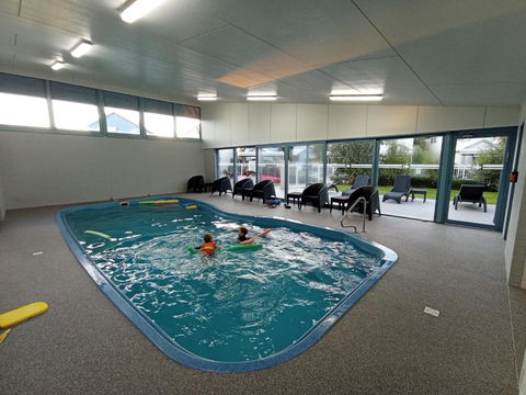 Captains Cove 1st Floor Spa Luxury Apartments - Free Netflix - Darwin Holiday 3