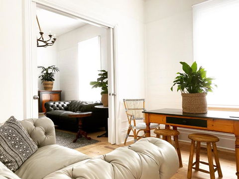 Castlebar - Superior Boutique Accomodation - Steps To Pakington Street - Darwin Holiday 2