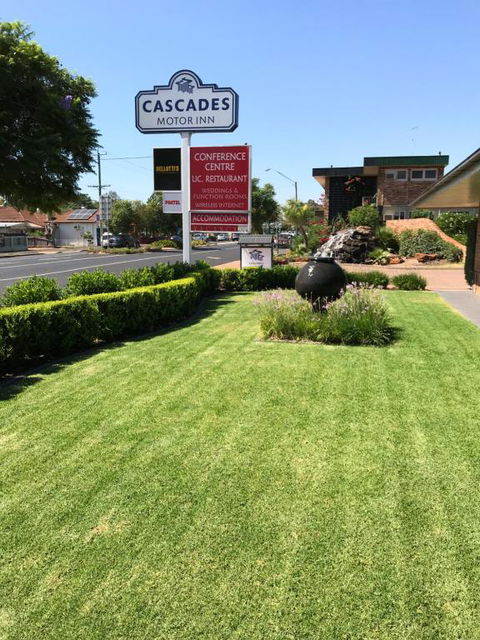 Cascades Motor Inn - Darwin Holiday 0