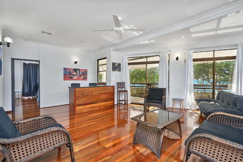 Casuarina Beach Front Escape - Darwin Holiday 3