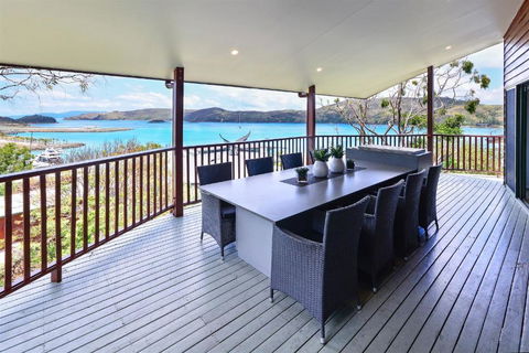 Casuarina Cove Apartments - Darwin Holiday 0