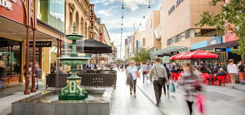 CBD Premium Location Studio - Darwin Holiday 2