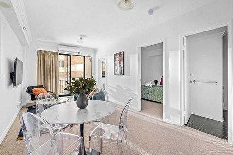 Central Chic Stay - Darwin Holiday 0