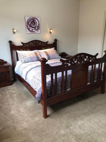 Central Executive 3br Townhouse 50m To Dean Street - Darwin Holiday 0