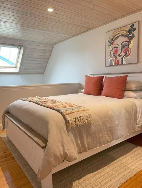 Central Lorne Retreat - Home Near Beach & Town - Darwin Holiday 4