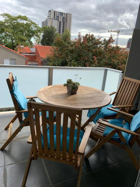 Central Market Precinct Luxury Apartment - Darwin Holiday 1