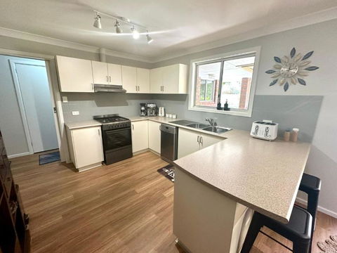 Central Nannup Holiday Home - Darwin Holiday 4