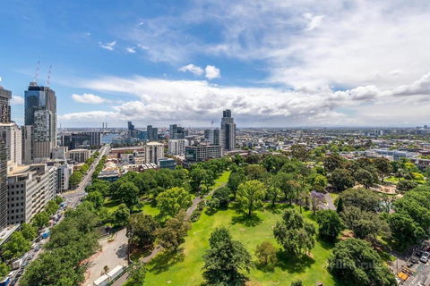 Central Park Of Melbourne Apartments - Darwin Holiday 0