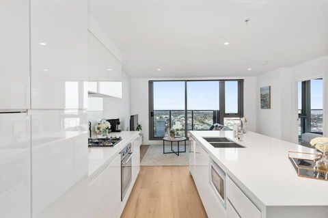 Central Southbank 2BR Apt W Stunning City Views! - Darwin Holiday 2