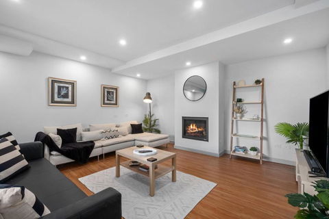 Centrally Located Pymble Apartment - Darwin Holiday 3