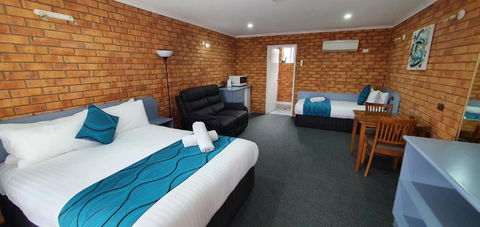 Centrepoint Motel Deniliquin - Darwin Holiday 2