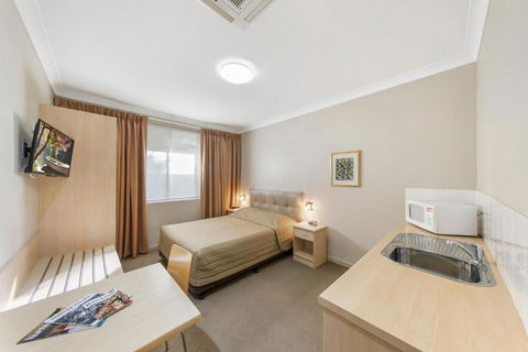 Cessnock Motel - Darwin Holiday 4