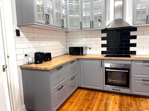Character 1880s Renovated Cottage - Quiet Location - Darwin Holiday 2