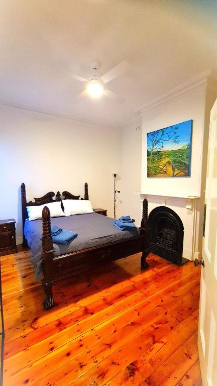 Character 1880s Renovated Cottage - Quiet Location - Darwin Holiday 1