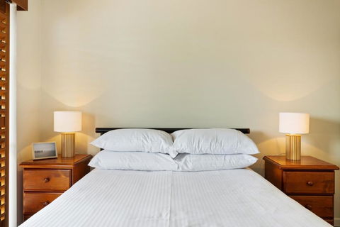 Charming 2-Bed Apartment With City Views - Darwin Holiday 1