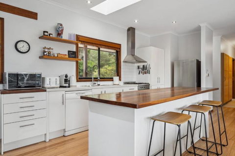 Charming 4 Bed Home In Mount Victoria - Darwin Holiday 2