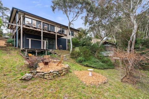 Charming 4 Bed Home In Mount Victoria - Darwin Holiday 0