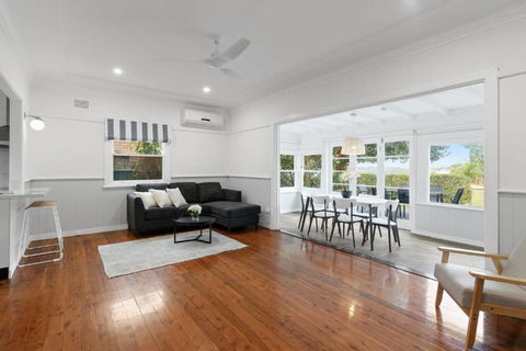 Charming Cottage By The Water Pet Friendly WoyWoy - Darwin Holiday 2