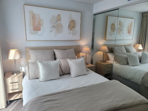 CBD Deluxe Private 2 Bedroom Apartment - Darwin Holiday 0