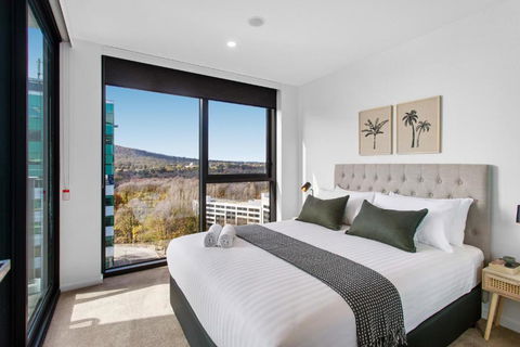 Central 2-Bed With Gym, BBQ & Stunning Views - Darwin Holiday 0