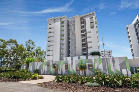 Central Kensington Apartments - Darwin Holiday 1