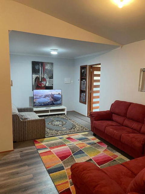 Central Shenton Unit Outside Dog Friendly, Near Hospital - Darwin Holiday 3