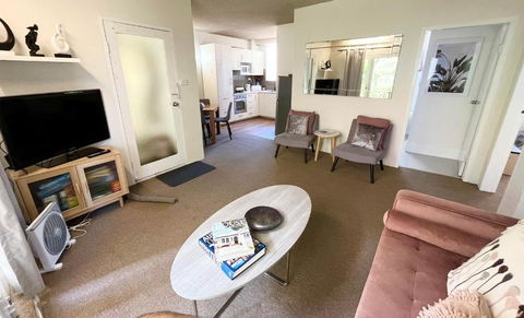 Central Wollongong Apartment - 2 Bedrooms - Darwin Holiday 4