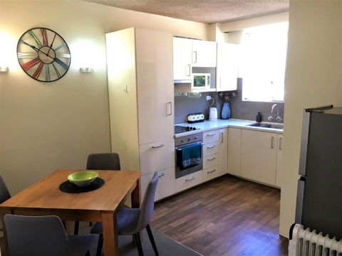 Central Wollongong Apartment - 2 Bedrooms - Darwin Holiday 1