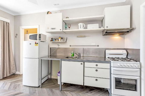 Central 1br - Explore Fremantle - Darwin Holiday 4