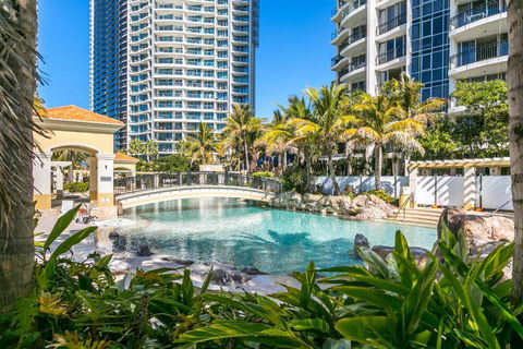 Chevron Renaissance Stunning Apartment 29FL Sleeps 6 - Optimise BNB - Darwin Holiday 1