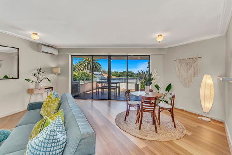 Charming South Perth Bungalow - Darwin Holiday 2
