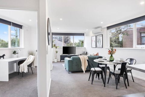 Charnwood 2BR: Homely Haven - Darwin Holiday 0