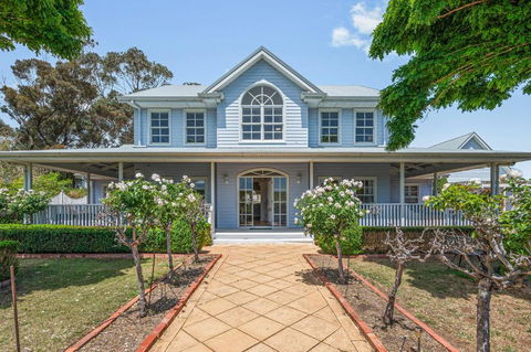 Chateau On Vines - Aldinga - C21 SouthCoast Holidays - Darwin Holiday 0