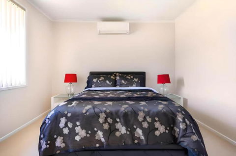 Cheerful 3 Bedroom House With Free Parking - Darwin Holiday 2