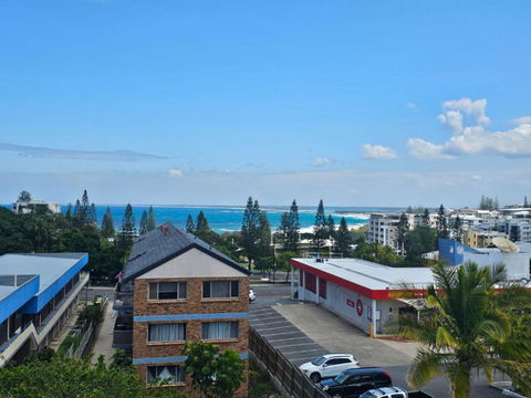 Cheltenham Apartments Unit 11 40 King St - Darwin Holiday 2