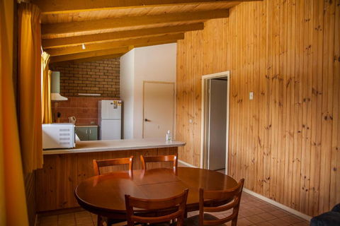Cherry Lane Apartments - Darwin Holiday 2