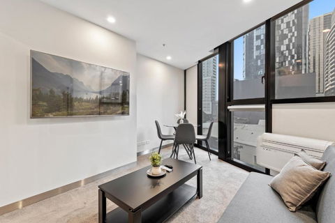 Chic 1-Bed Apartment In Heart Of Southbank - Darwin Holiday 0