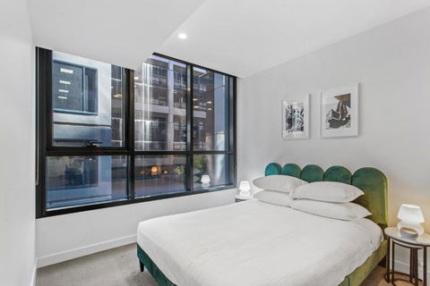 Chic 1-Bed With Pool & Amenities In St Kilda Road - Darwin Holiday 1
