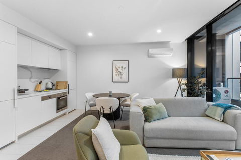 Chic 1-Bed With Pool & Amenities In St Kilda Road - Darwin Holiday 3