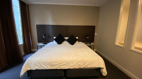 Chic 1-bedroom Apartment In Melbourne CBD - Darwin Holiday 2