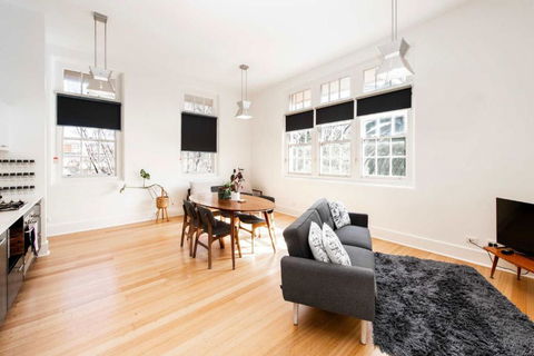 Chic 1BR Apartment In Peaceful Parkville - Darwin Holiday 3