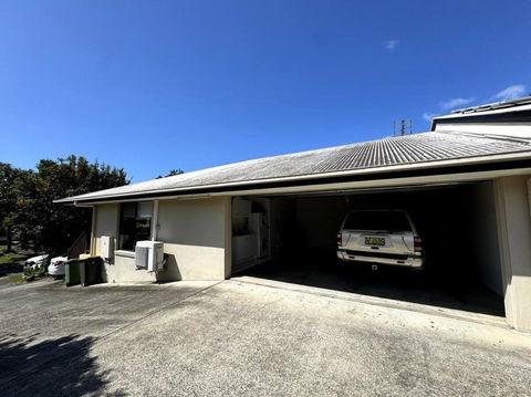 Chic 3-Bedroom Duplex, Air-con, Pet Friendly - Darwin Holiday 4