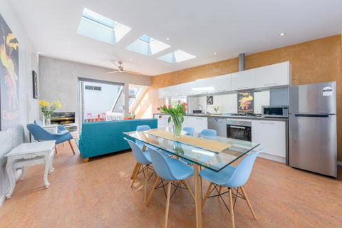 Chic East Sydney Pad - Darwin Holiday 0