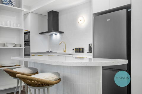 Chic Honeysuckle Apartment - Darwin Holiday 4
