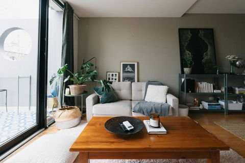 Chic Northside Apartment - Darwin Holiday 3